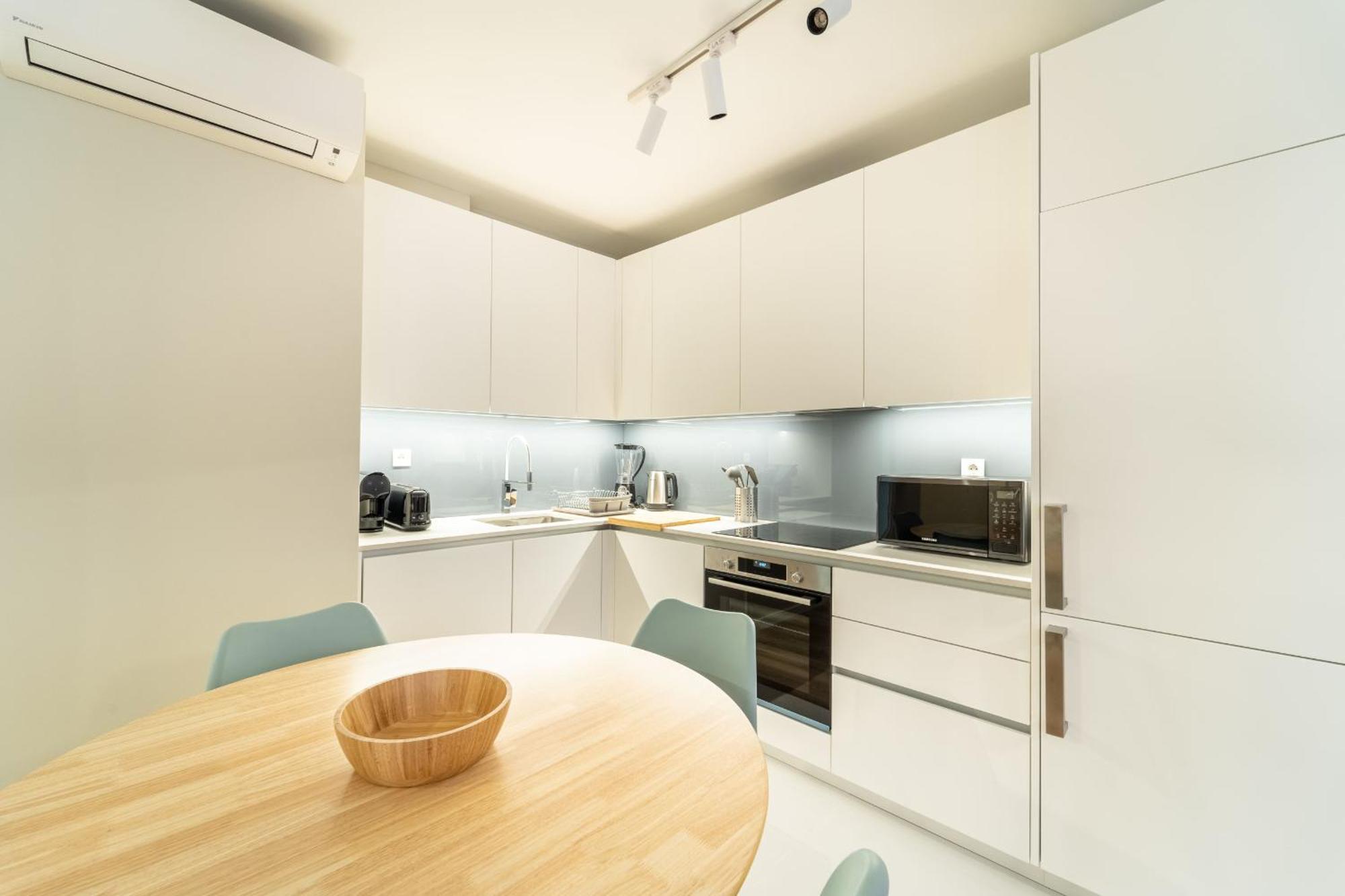 On The Square Studio - City Center By House And People Braga Exterior photo
