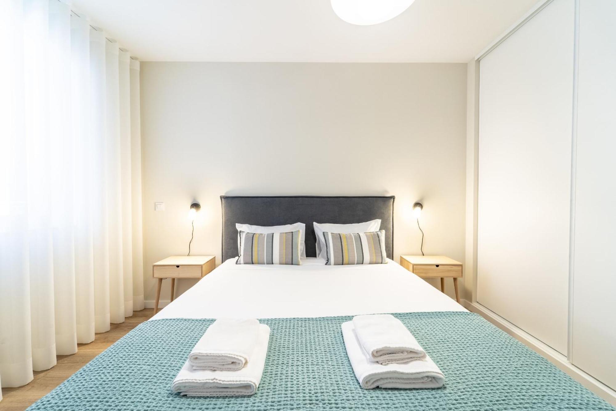On The Square Studio - City Center By House And People Braga Exterior photo